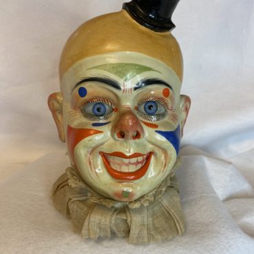 Glass-eyed Clown Lantern